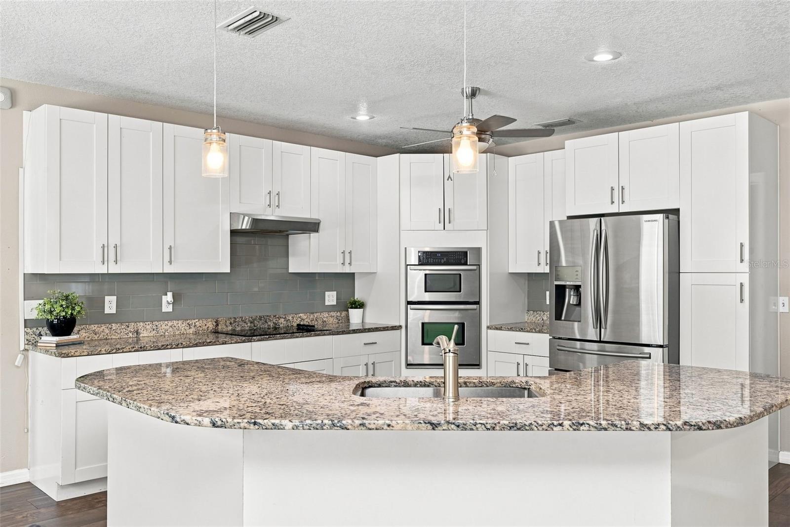 1349 Valley Pine Cir, Apopka, FL 32712 photo