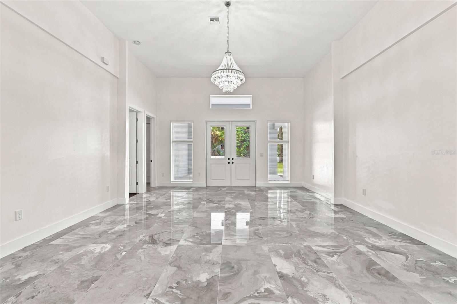 1853 Della Dr, Naples, FL 34117 photo