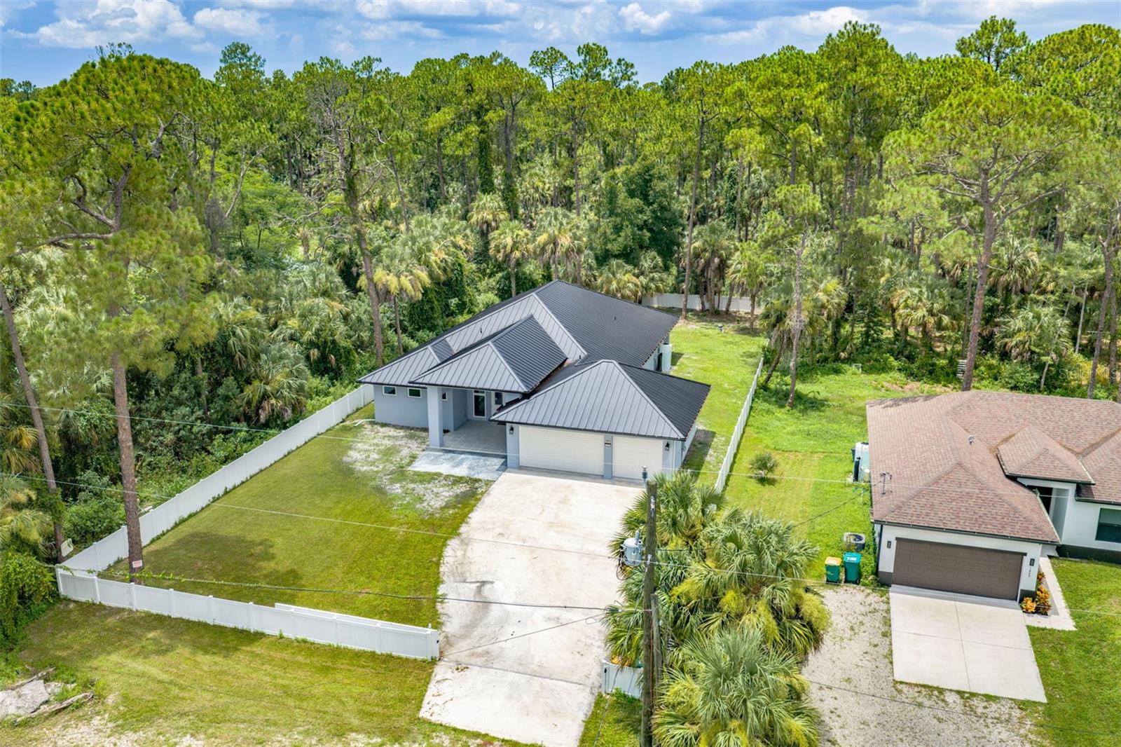 1853 Della Dr, Naples, FL 34117