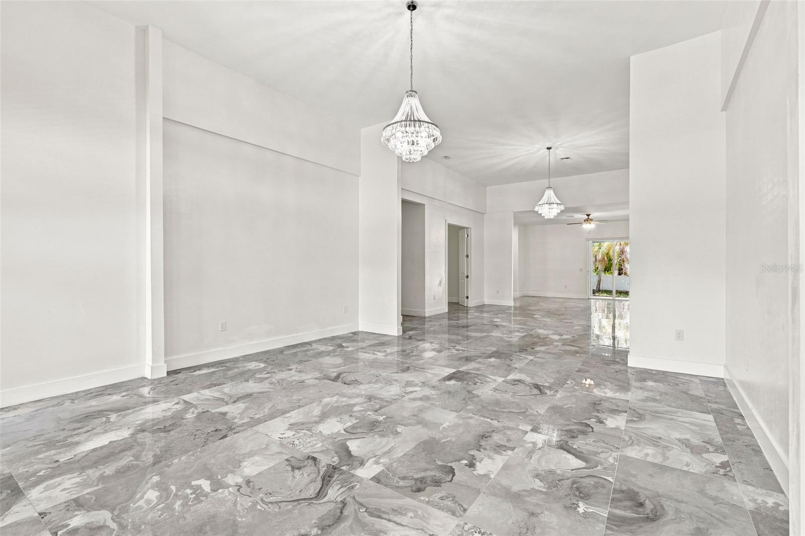 1853 Della Dr, Naples, FL 34117 photo