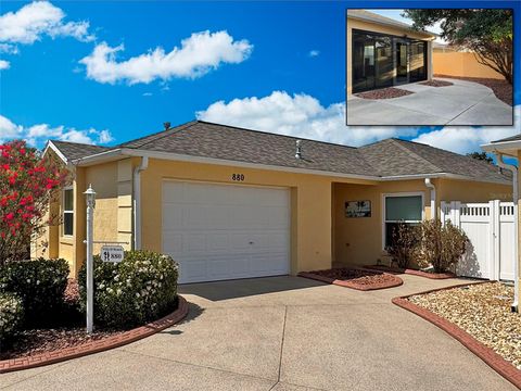 Single Family Residence in THE VILLAGES FL 880 RADCLIFE BEREA PLACE.jpg