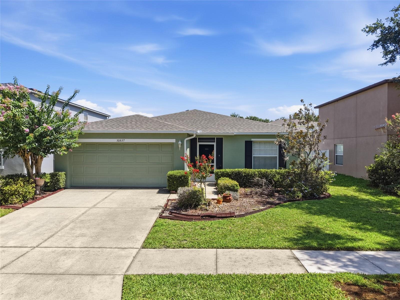 30837 Sonnet Glen Dr, Wesley Chapel, FL 33543