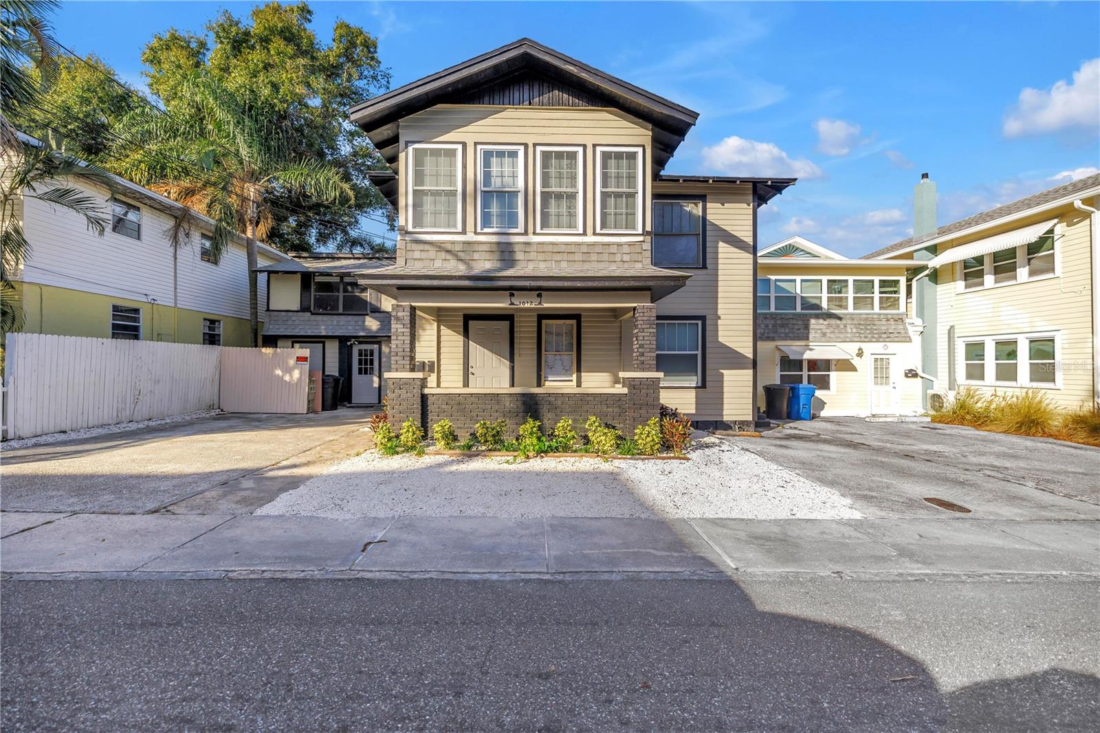 1012 Granville Ct, Saint Petersburg, FL 33701