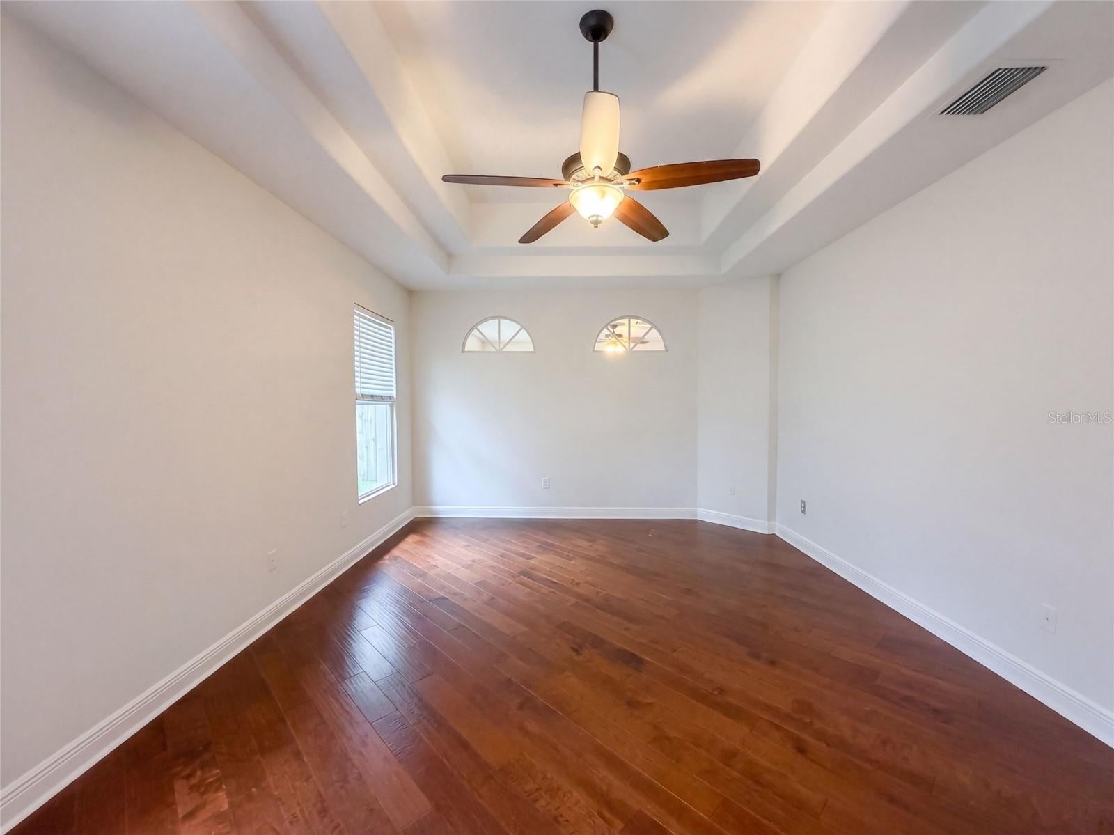 2015 River Crossing Dr, Valrico, FL 33596 photo
