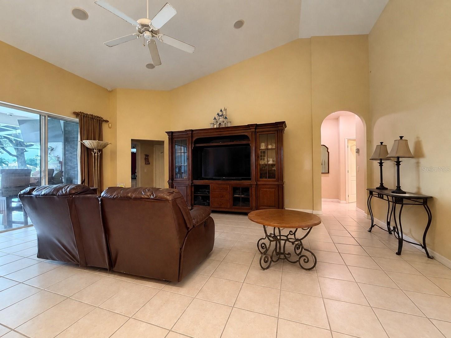 3637 Devereaux Ct, Orlando, FL 32837 photo