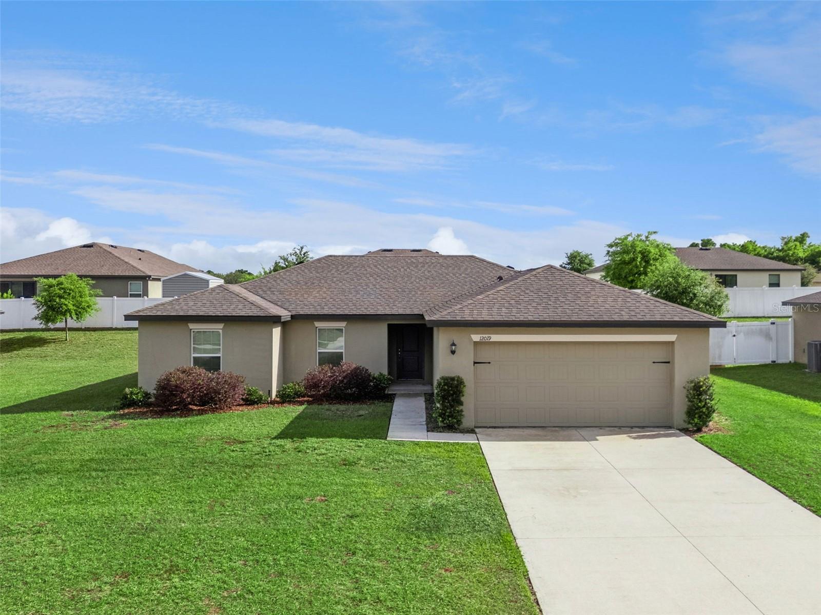 12019 Indian Grass Way, Leesburg, FL 34788 photo