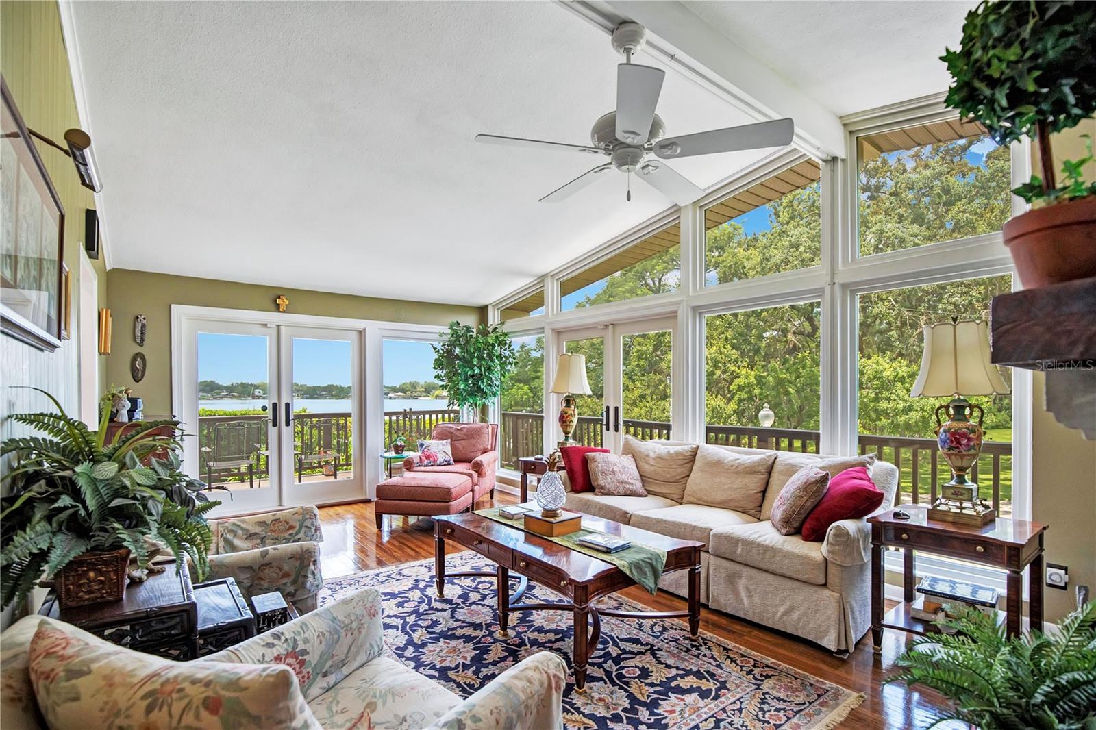 800 Gatlin Ave, Orlando, FL 32806 photo