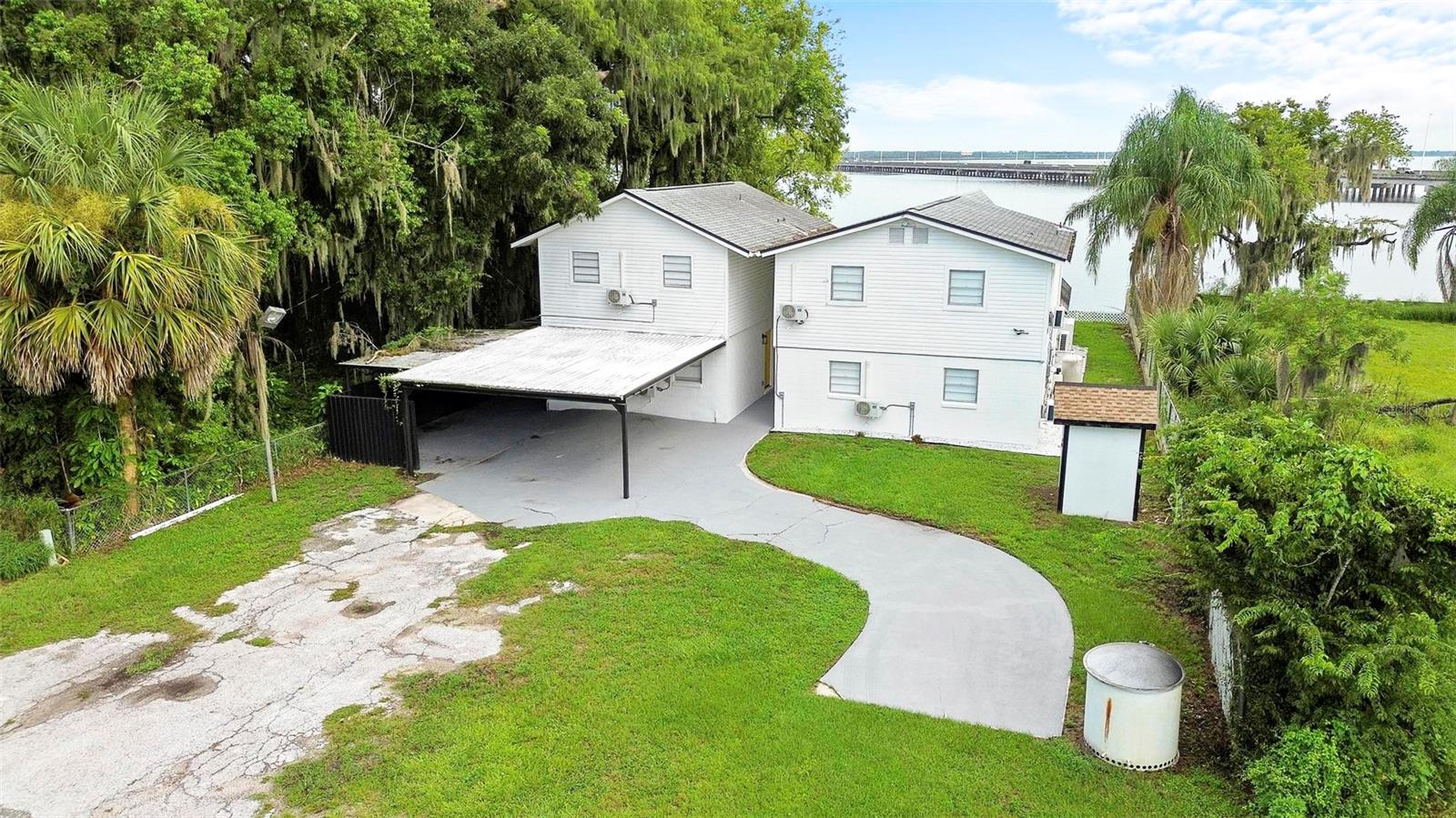 1824 Lake St, Oviedo, FL 32765 photo