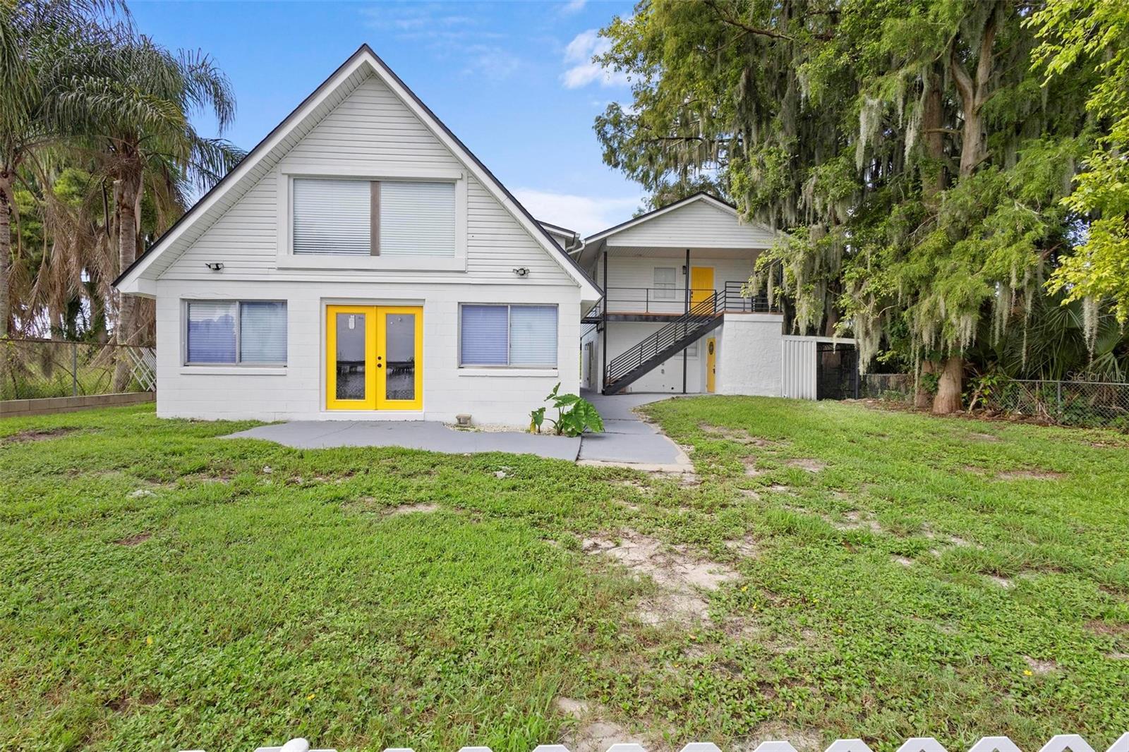 1824 Lake St, Oviedo, FL 32765 photo