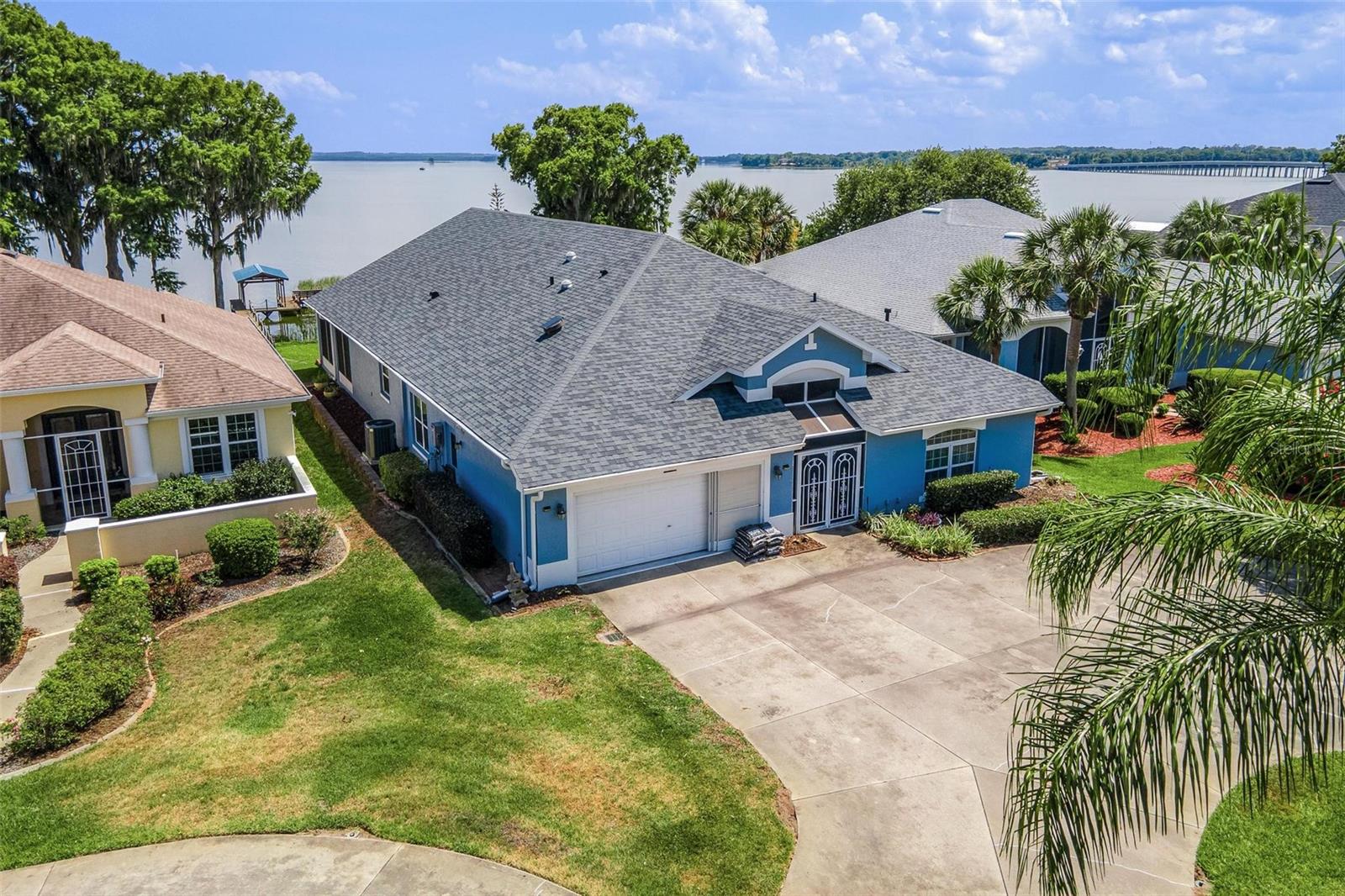 6274 Sailboat Ave, Tavares, FL 32778