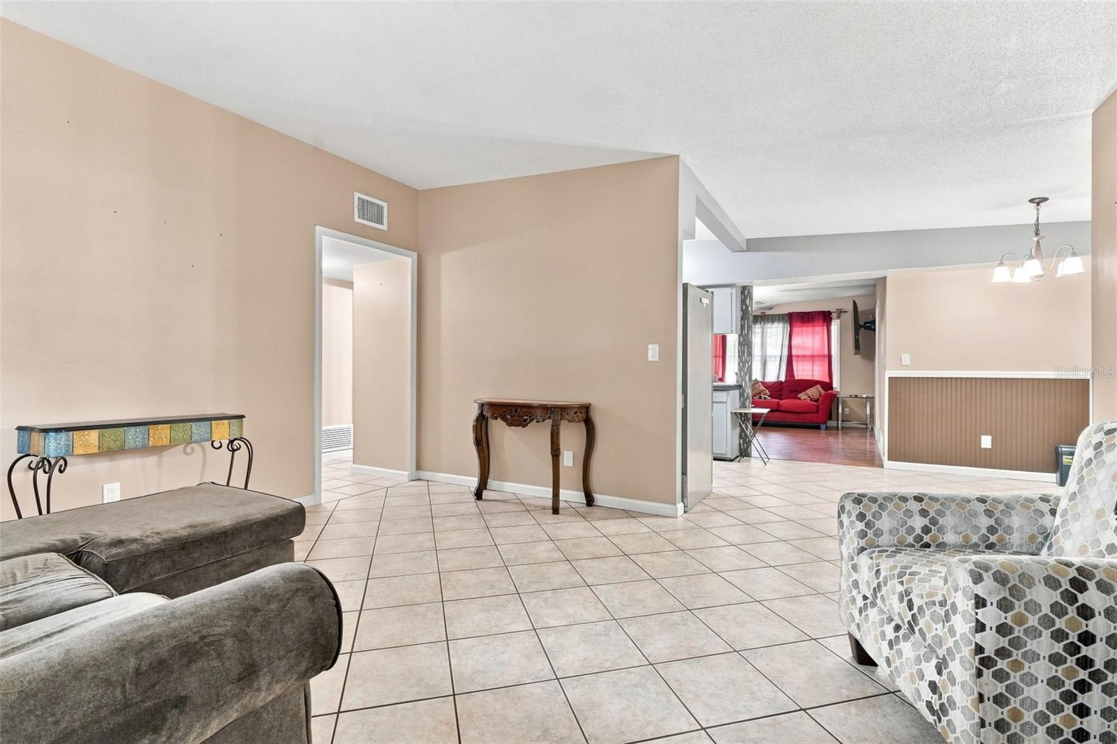275 Abbott Ave, Lake Mary, FL 32746 photo