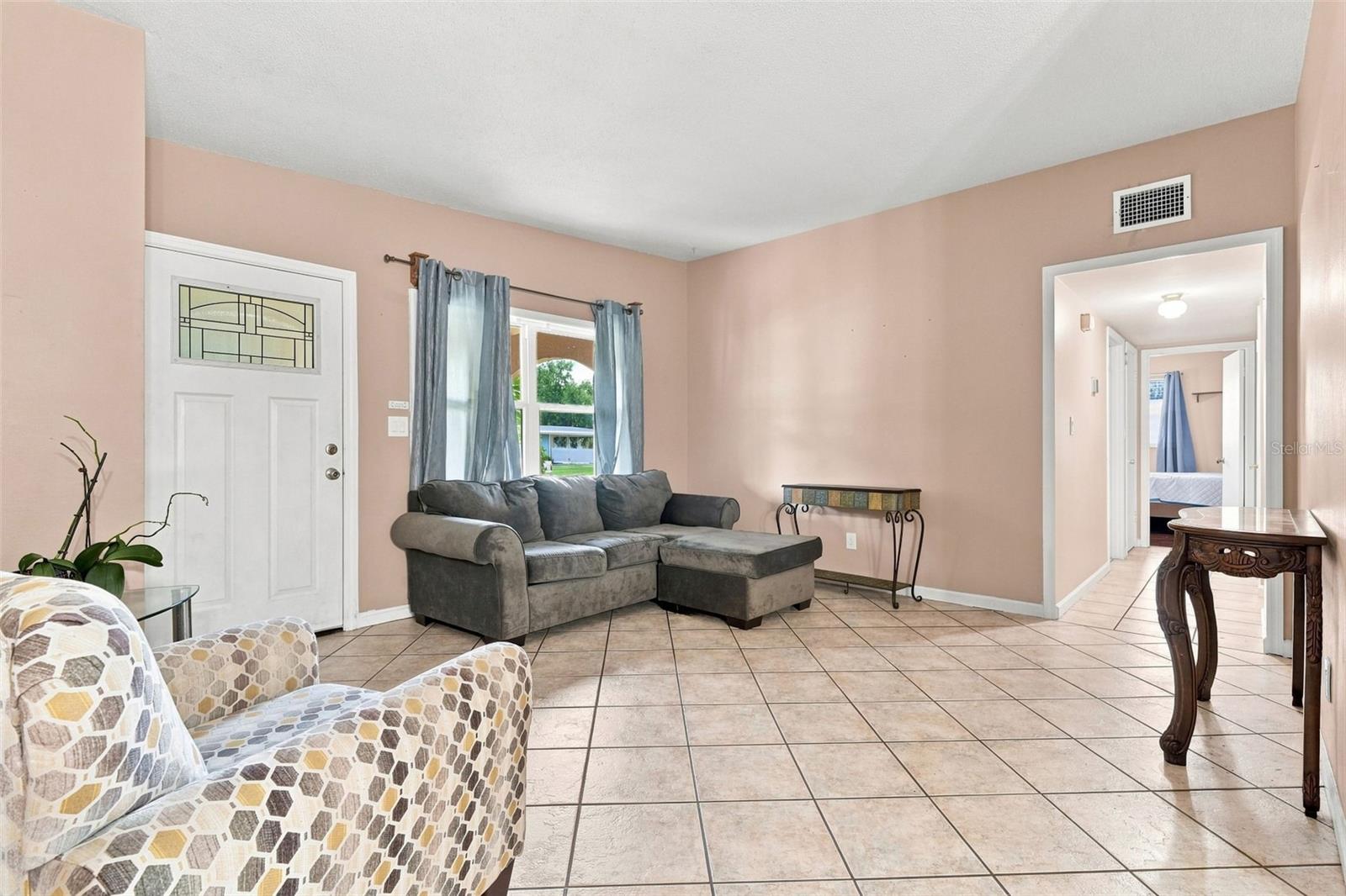 275 Abbott Ave, Lake Mary, FL 32746 photo