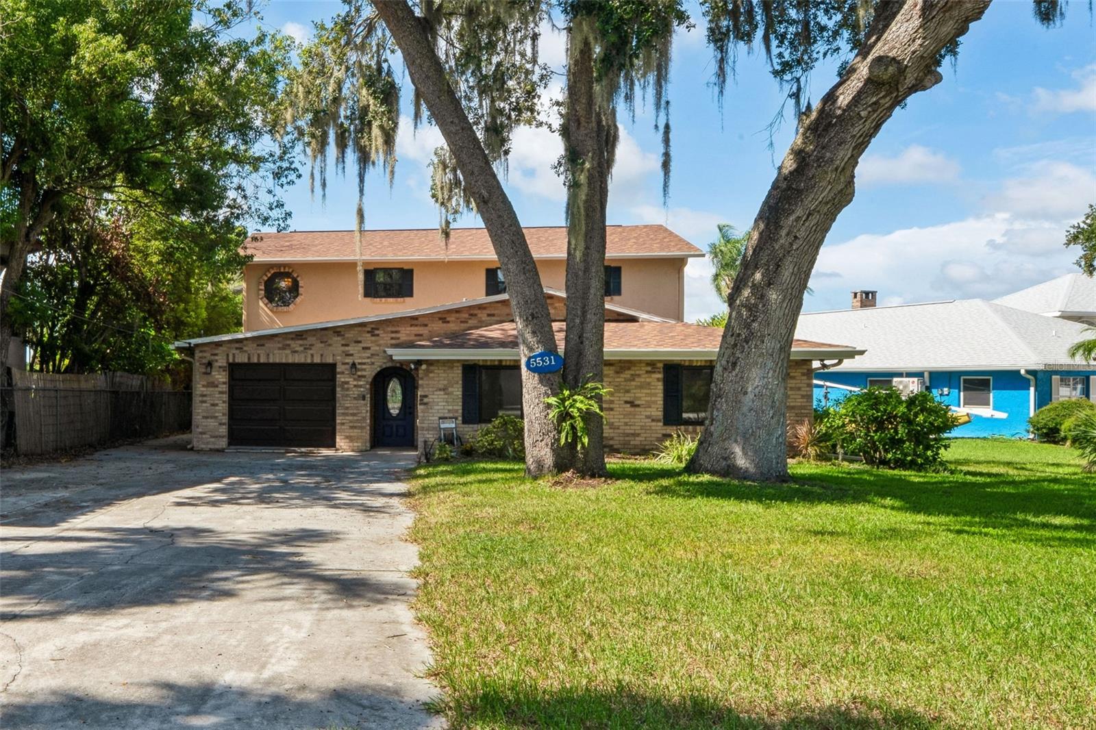 5531 Manatee Point Dr, New Port Richey, FL 34652