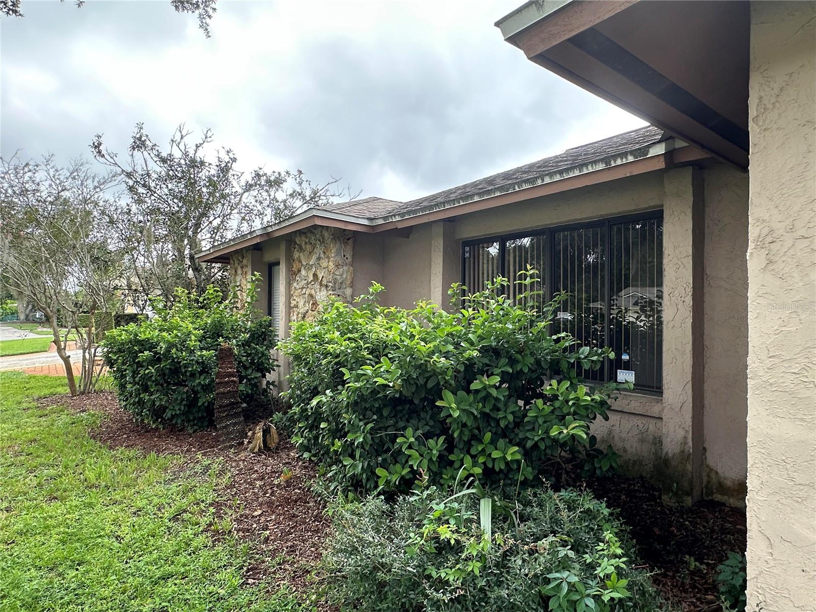 4737 Dunbarton Dr, Orlando, FL 32817 photo