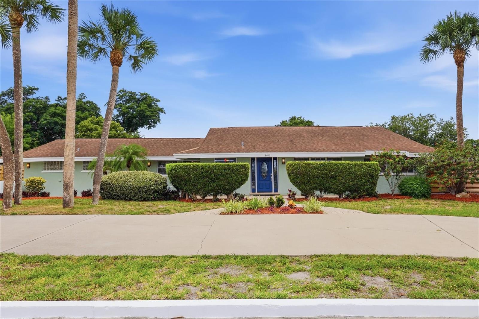 3612 Lockwood Ridge Rd, Sarasota, FL 34239
