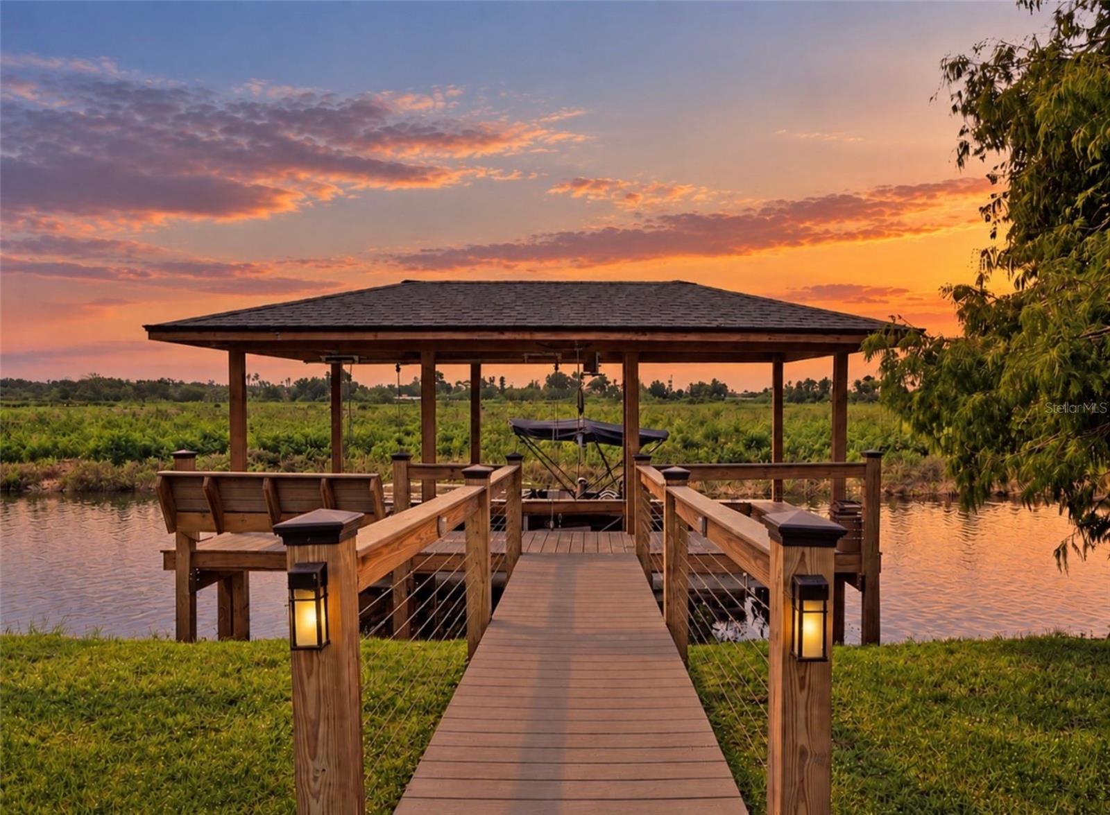 720 Barefoot Bay Loop, Groveland, FL 34736