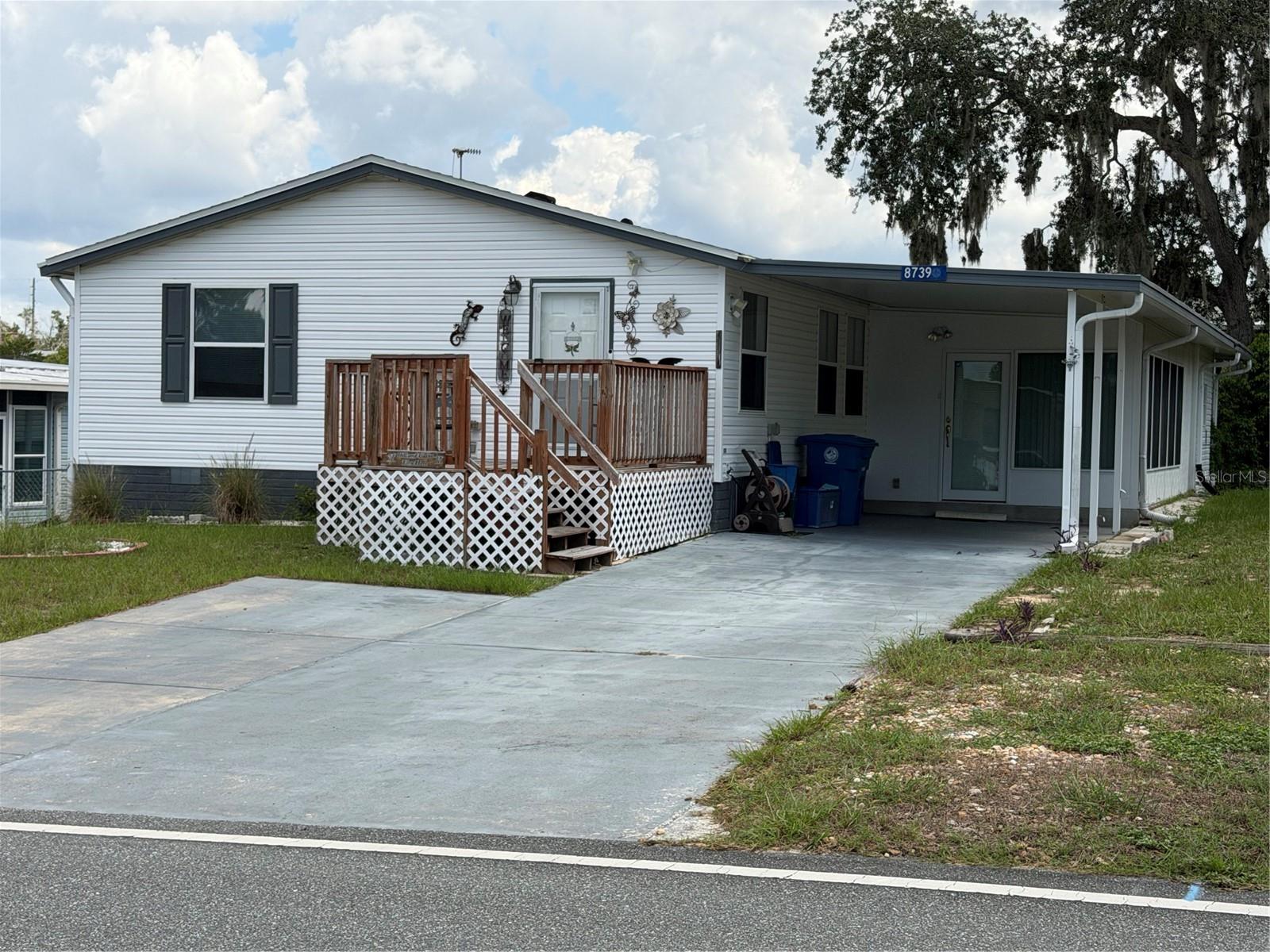 8739 Highpoint Blvd, Brooksville, FL 34613