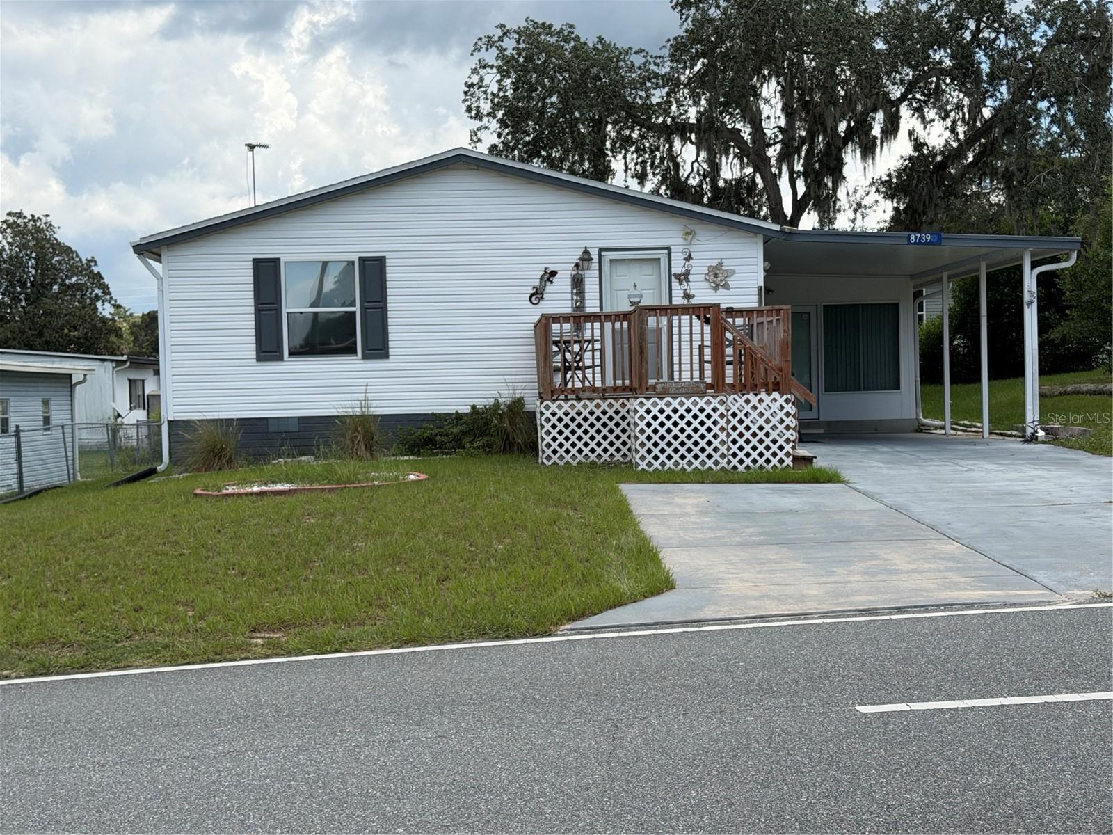 8739 Highpoint Blvd, Brooksville, FL 34613 photo