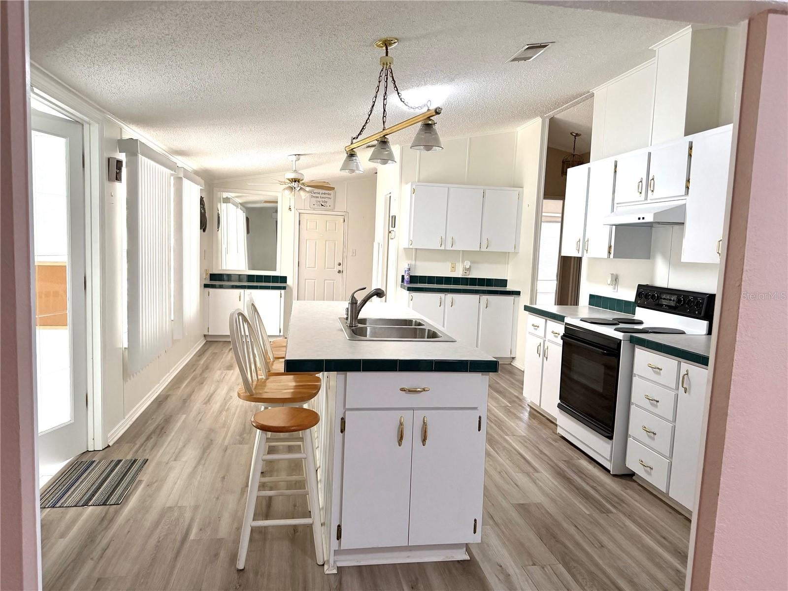 8739 Highpoint Blvd, Brooksville, FL 34613 photo
