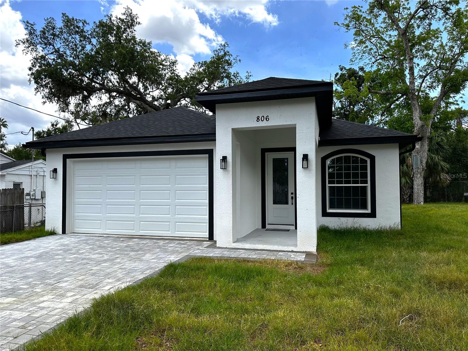 806 W Lowry Ln, Tampa, FL 33604 photo