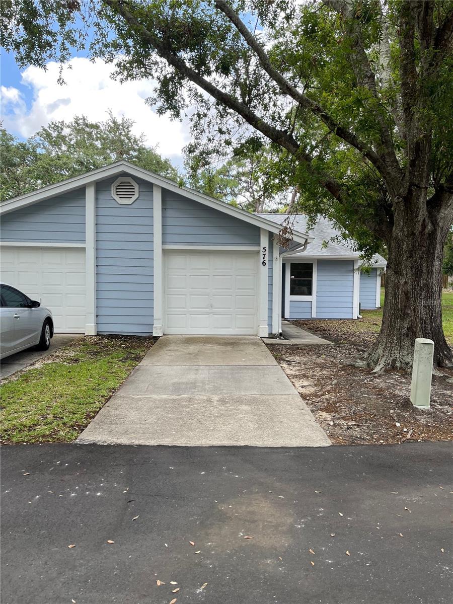 39650 Us Highway 19, Tarpon Springs, FL 34689