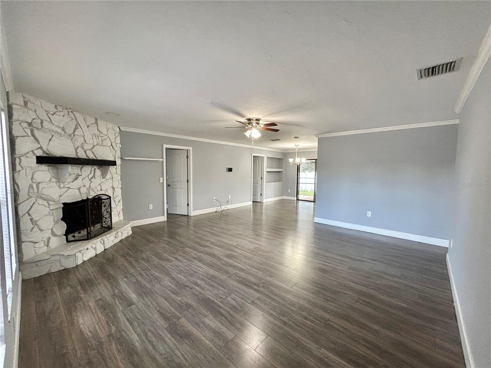 4633 Brooksdale Dr, Sarasota, FL 34232 photo