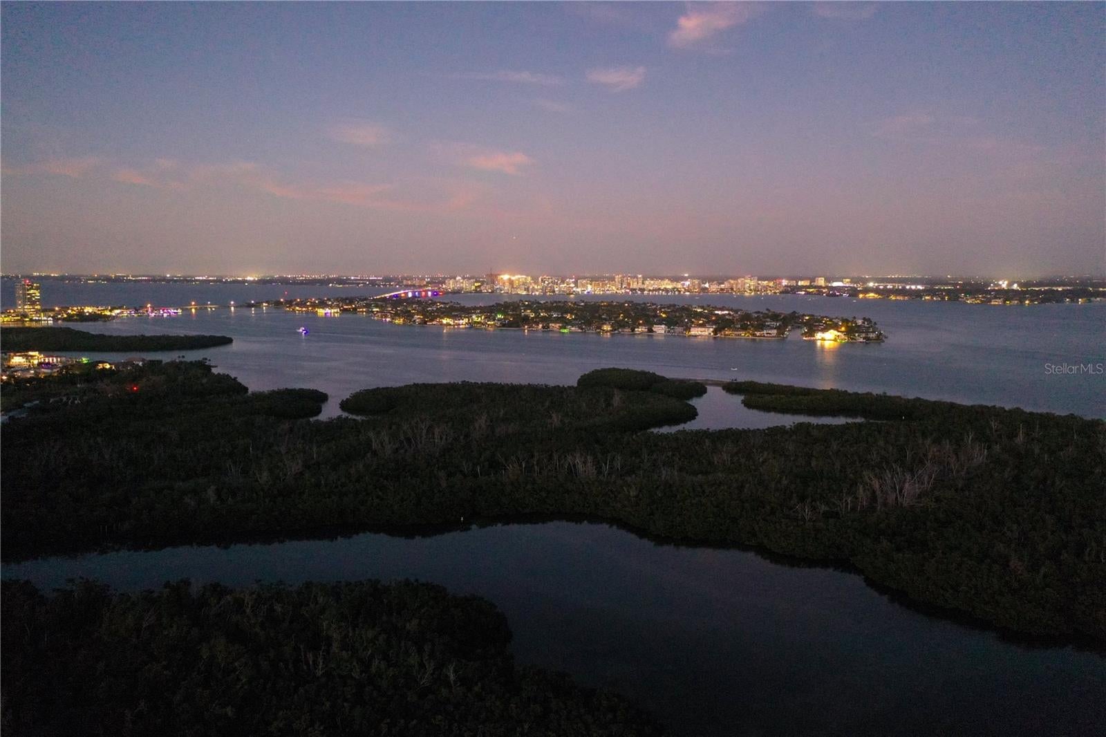 1750 Benjamin Franklin Dr #9 F, Sarasota, FL 34236 photo