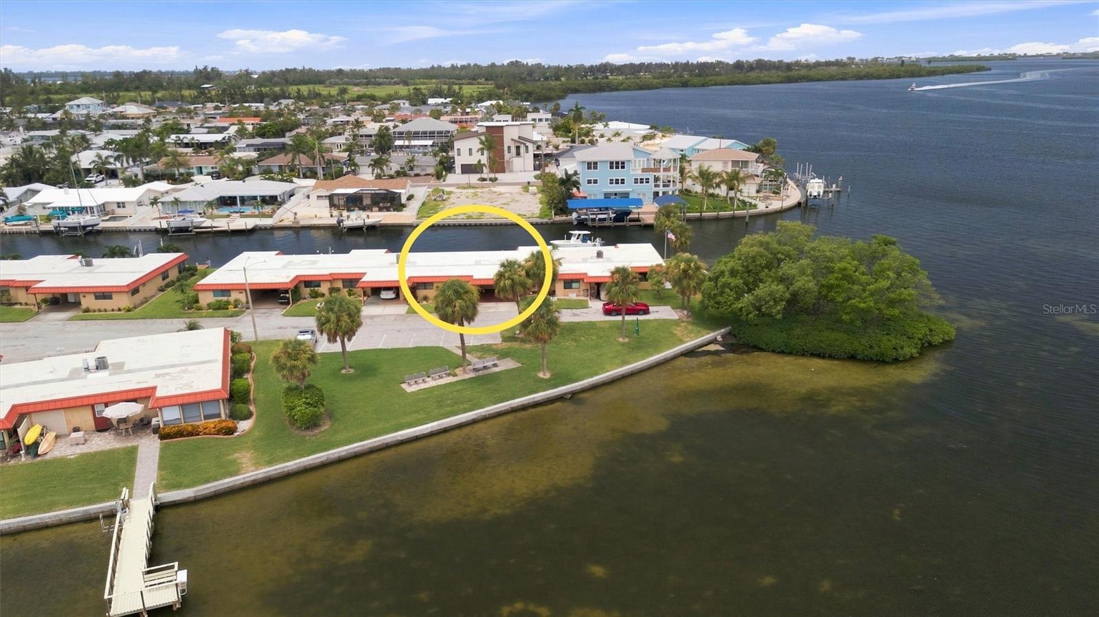 3840 Catalina Dr, Bradenton, FL 34210