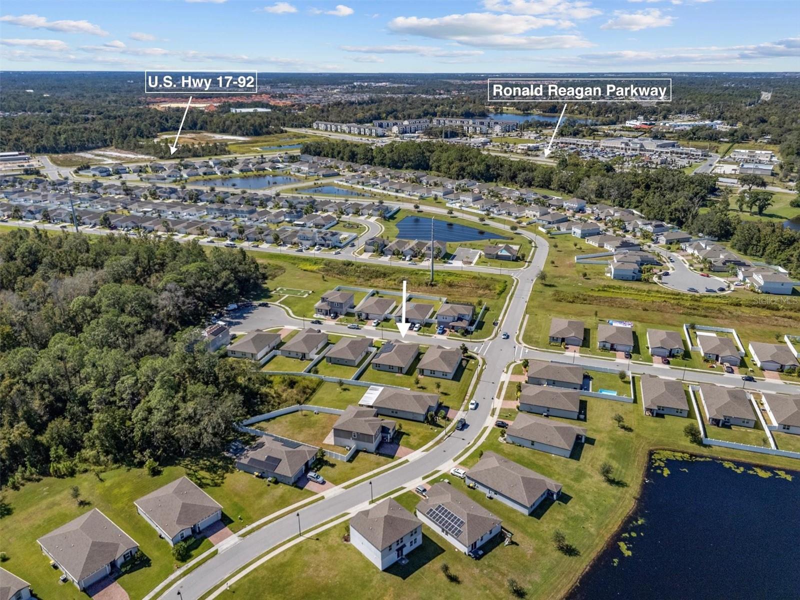 706 Alta Vista Ct, Davenport, FL 33896 photo