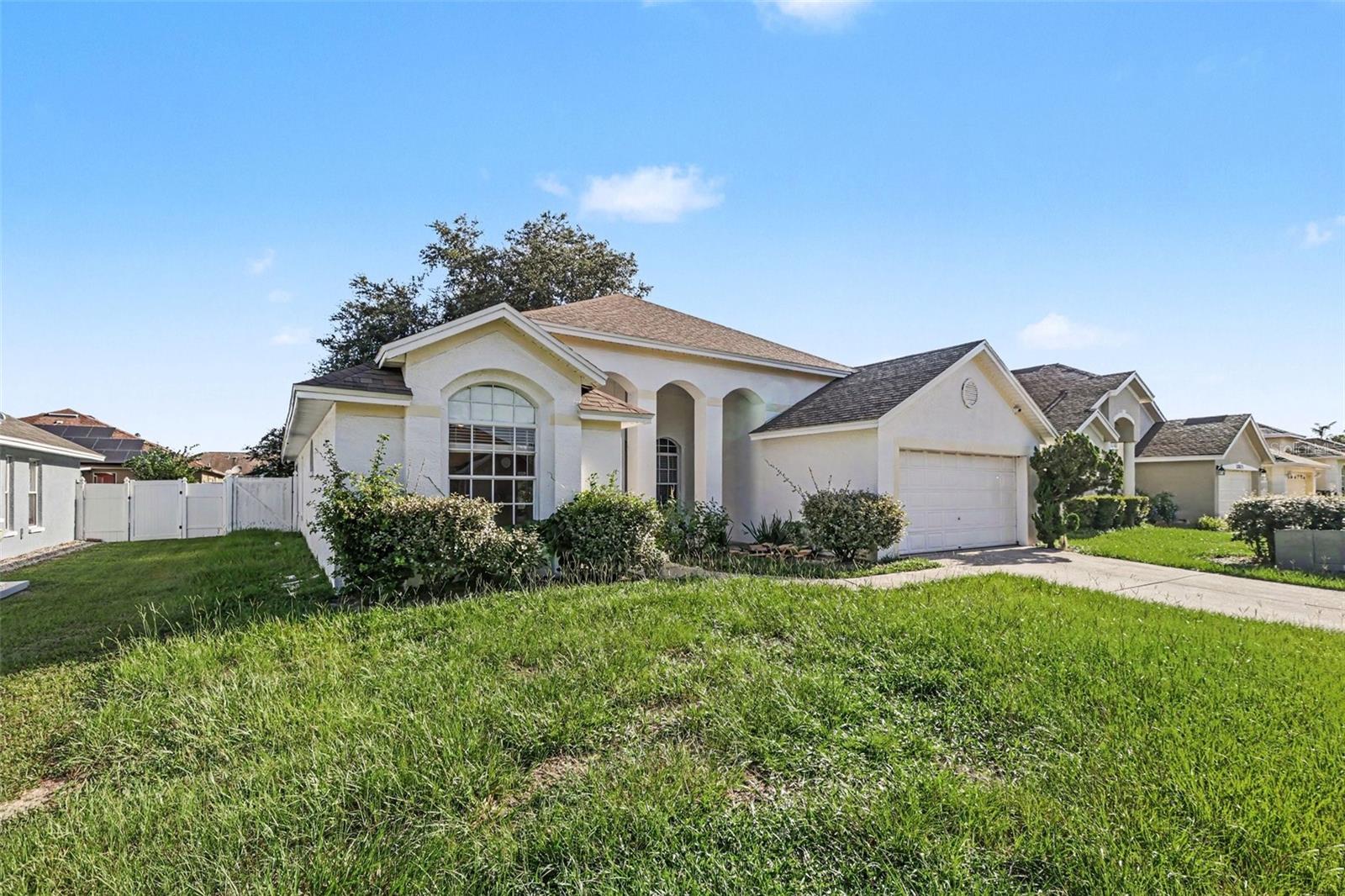 28809 Windover St, Wesley Chapel, FL 33545 photo