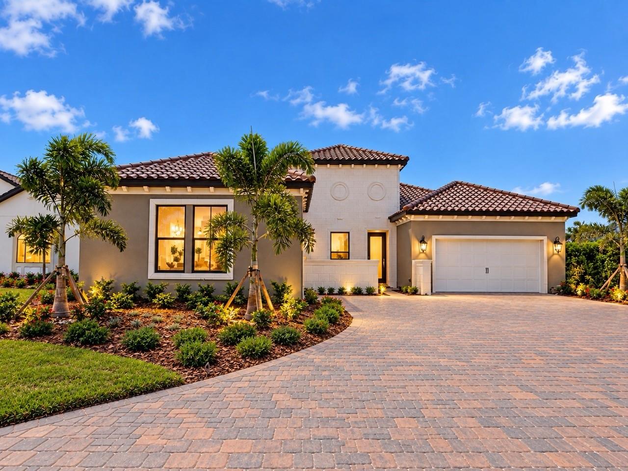 332 Bocelli Dr, North Venice, FL 34275