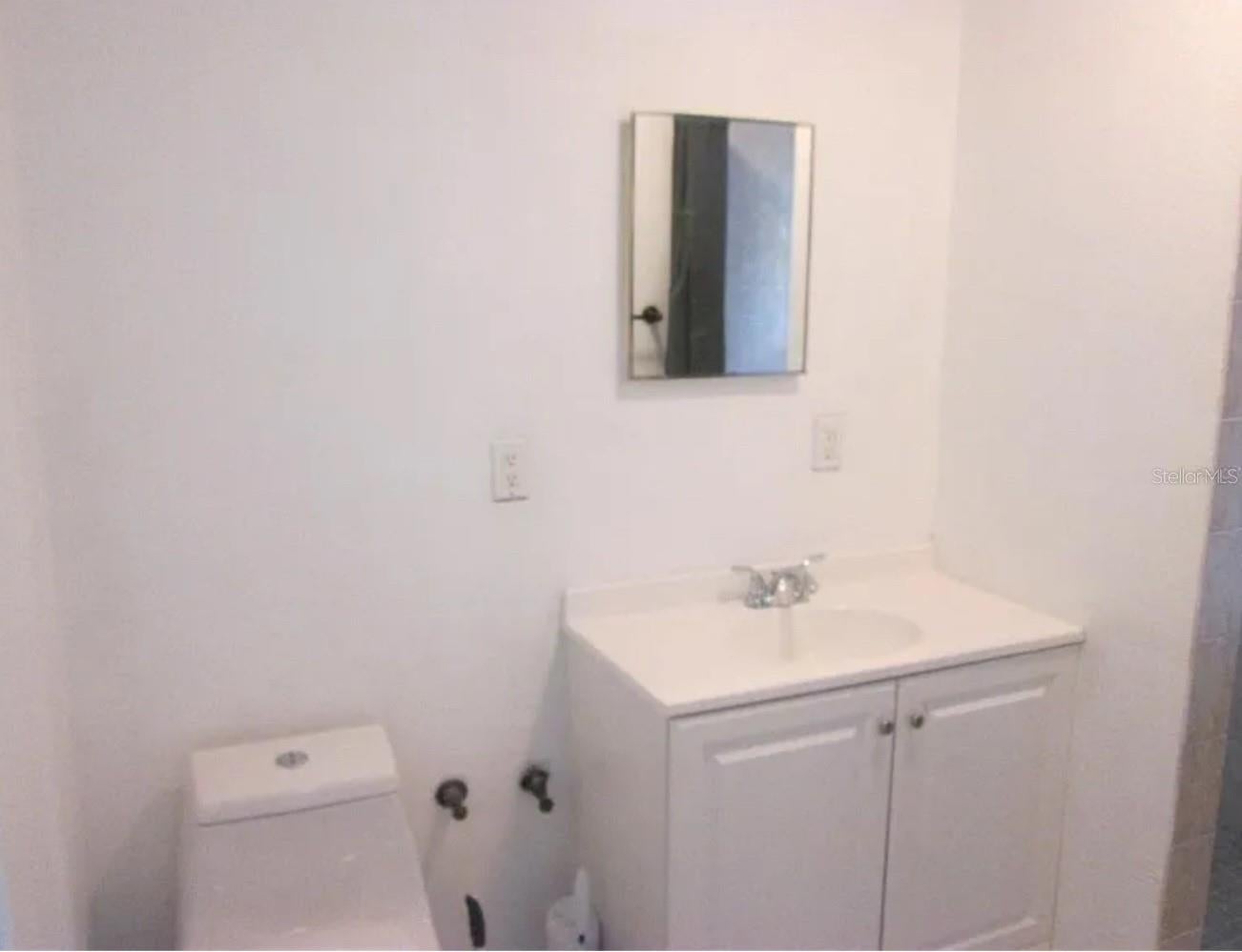 5901 28 St, Saint Petersburg, FL 33714 photo