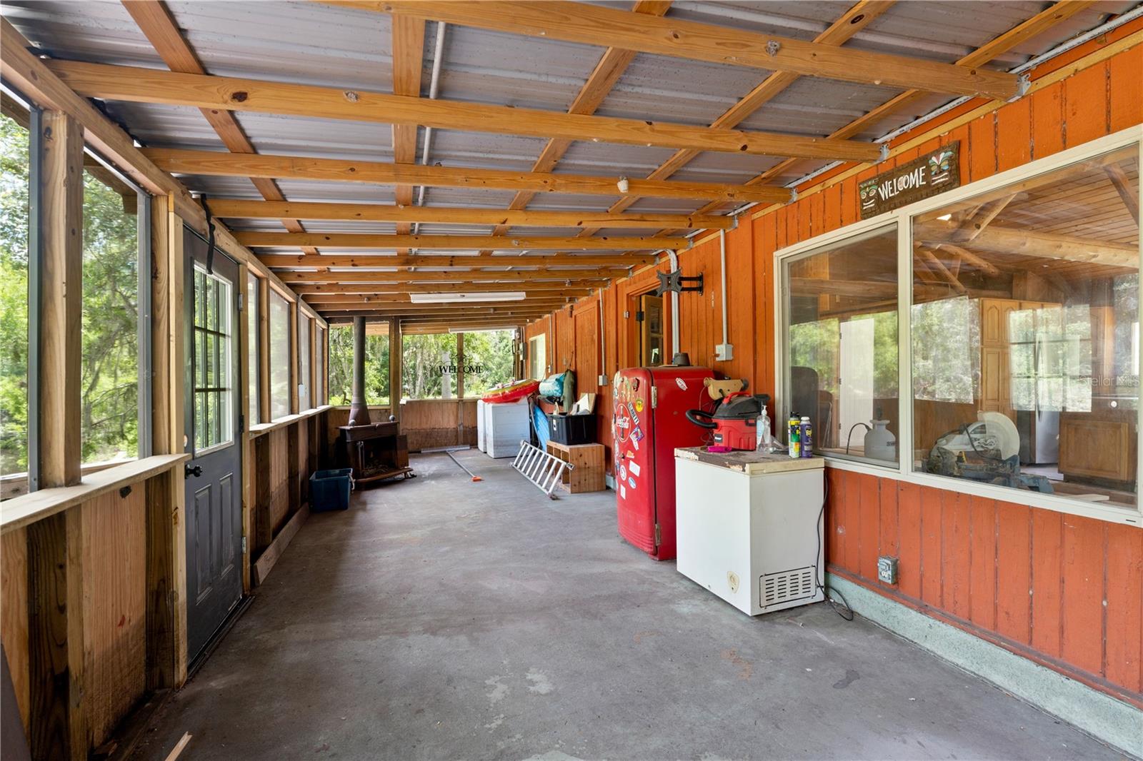 Single Family Residence in DADE CITY FL 6410 AMELIA LANE 30.jpg