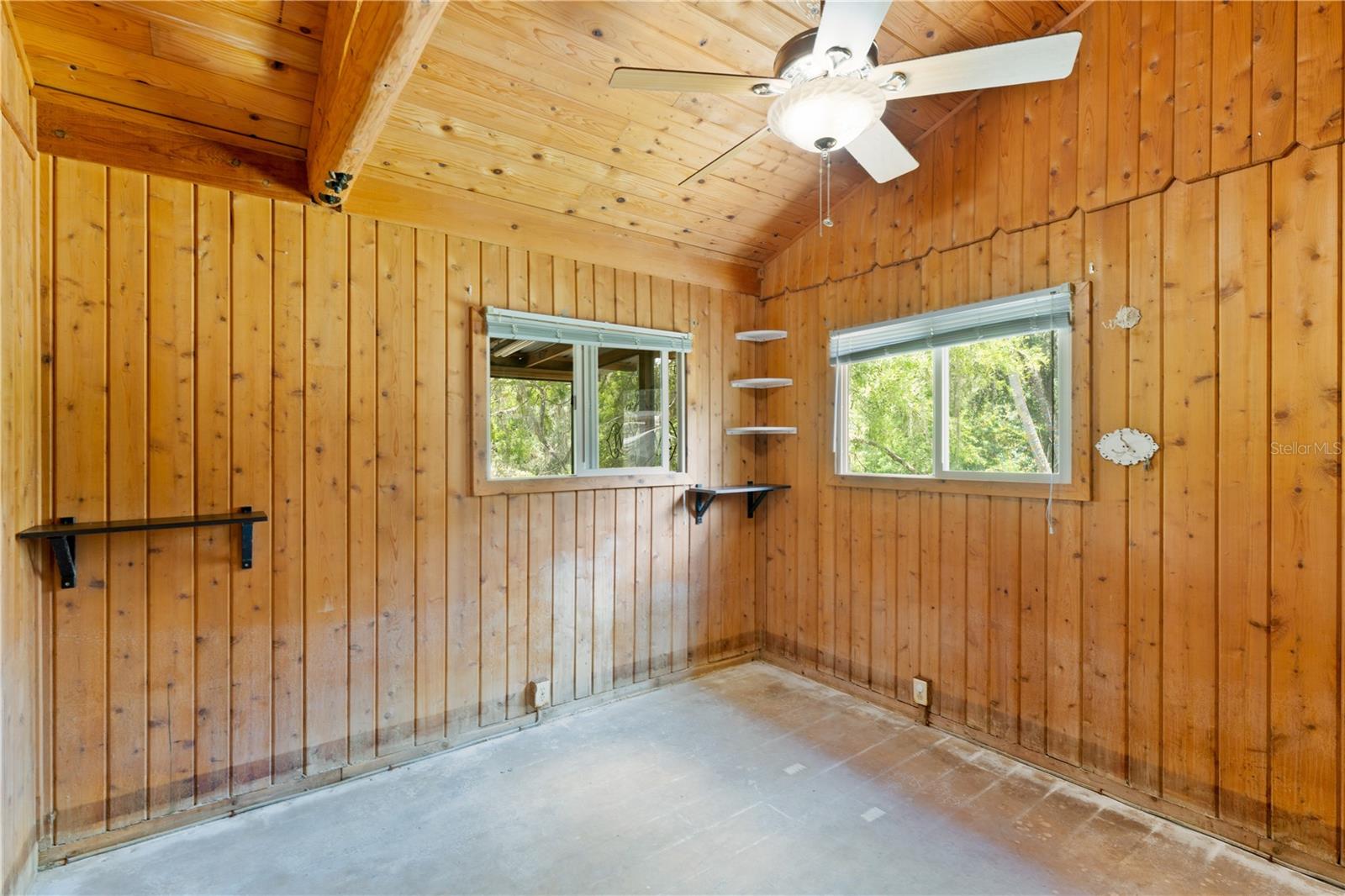 Single Family Residence in DADE CITY FL 6410 AMELIA LANE 25.jpg