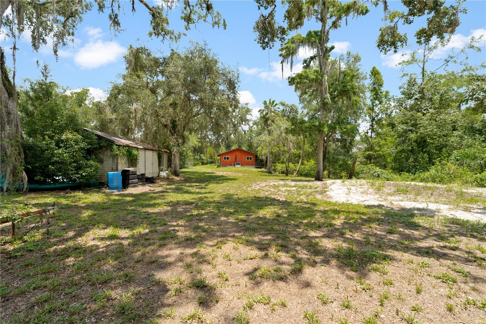 Single Family Residence in DADE CITY FL 6410 AMELIA LANE 36.jpg