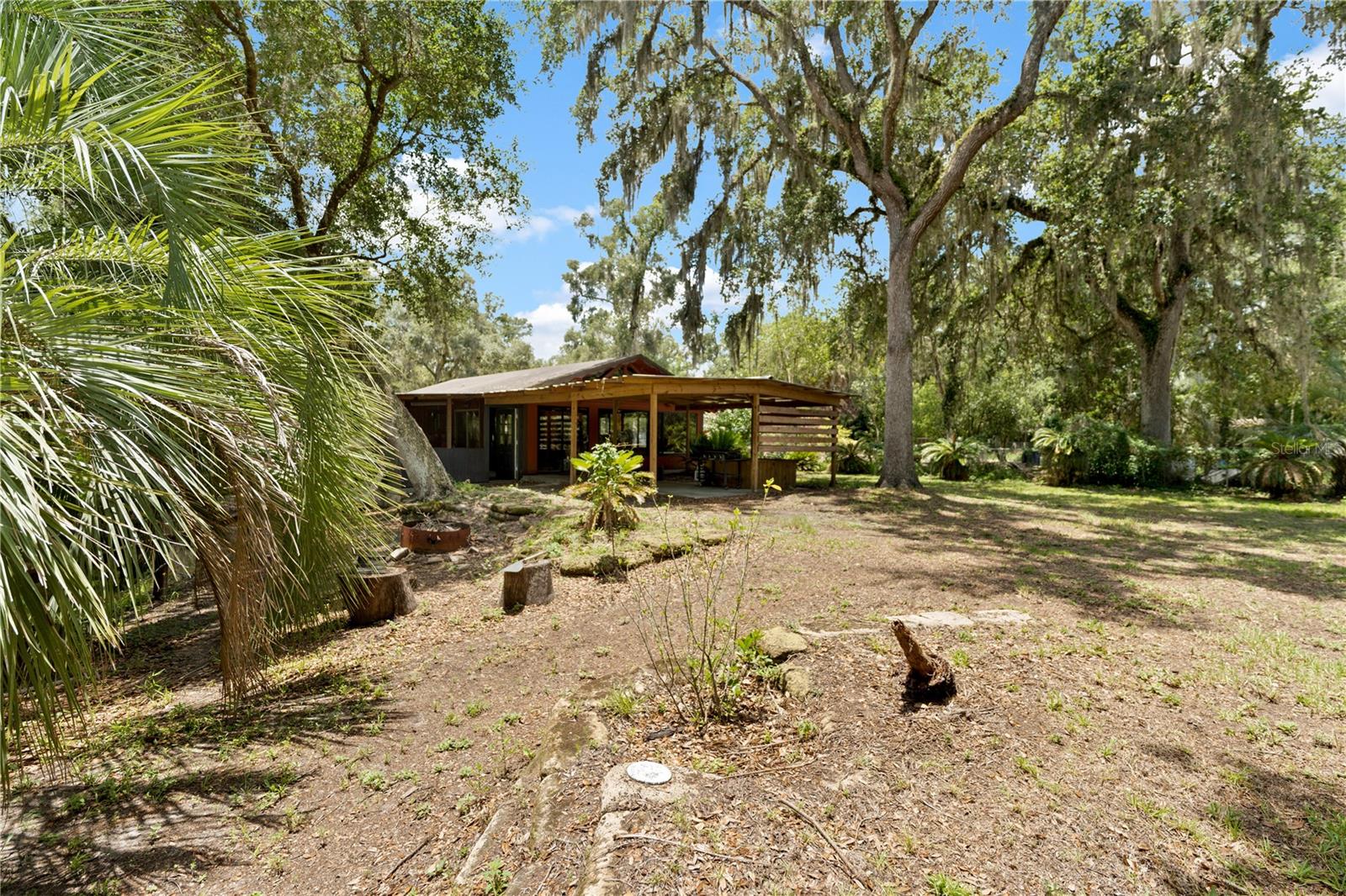 Single Family Residence in DADE CITY FL 6410 AMELIA LANE 35.jpg