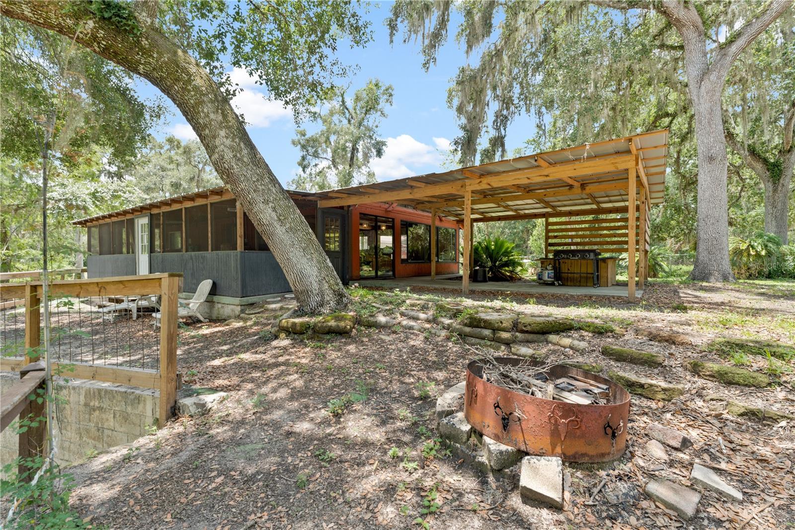 Single Family Residence in DADE CITY FL 6410 AMELIA LANE 6.jpg