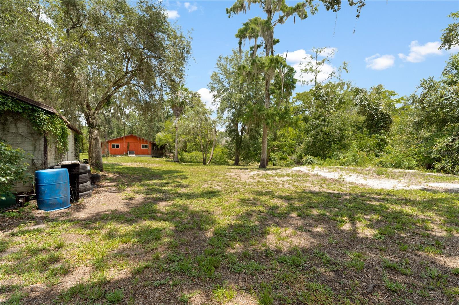 Single Family Residence in DADE CITY FL 6410 AMELIA LANE 39.jpg