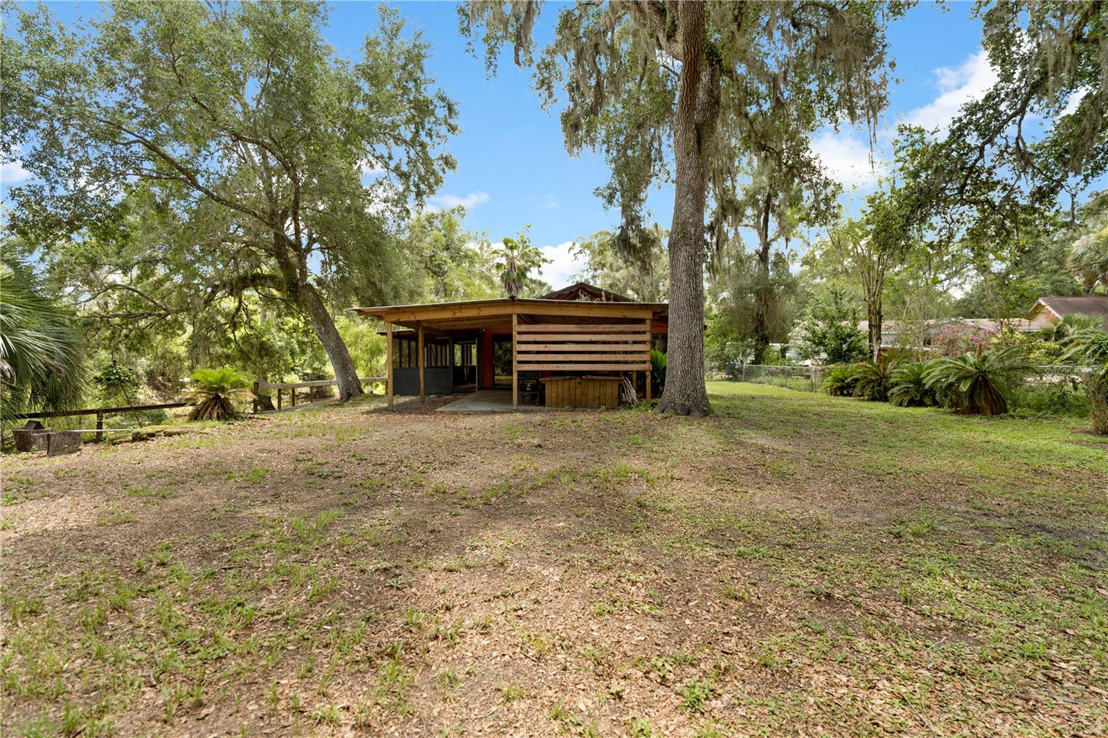 Single Family Residence in DADE CITY FL 6410 AMELIA LANE 32.jpg