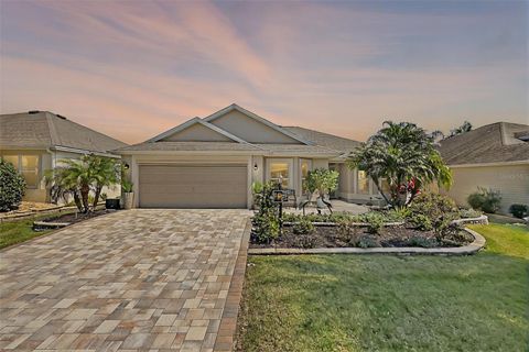 Single Family Residence in THE VILLAGES FL 3186 KILLINGTON LOOP.jpg