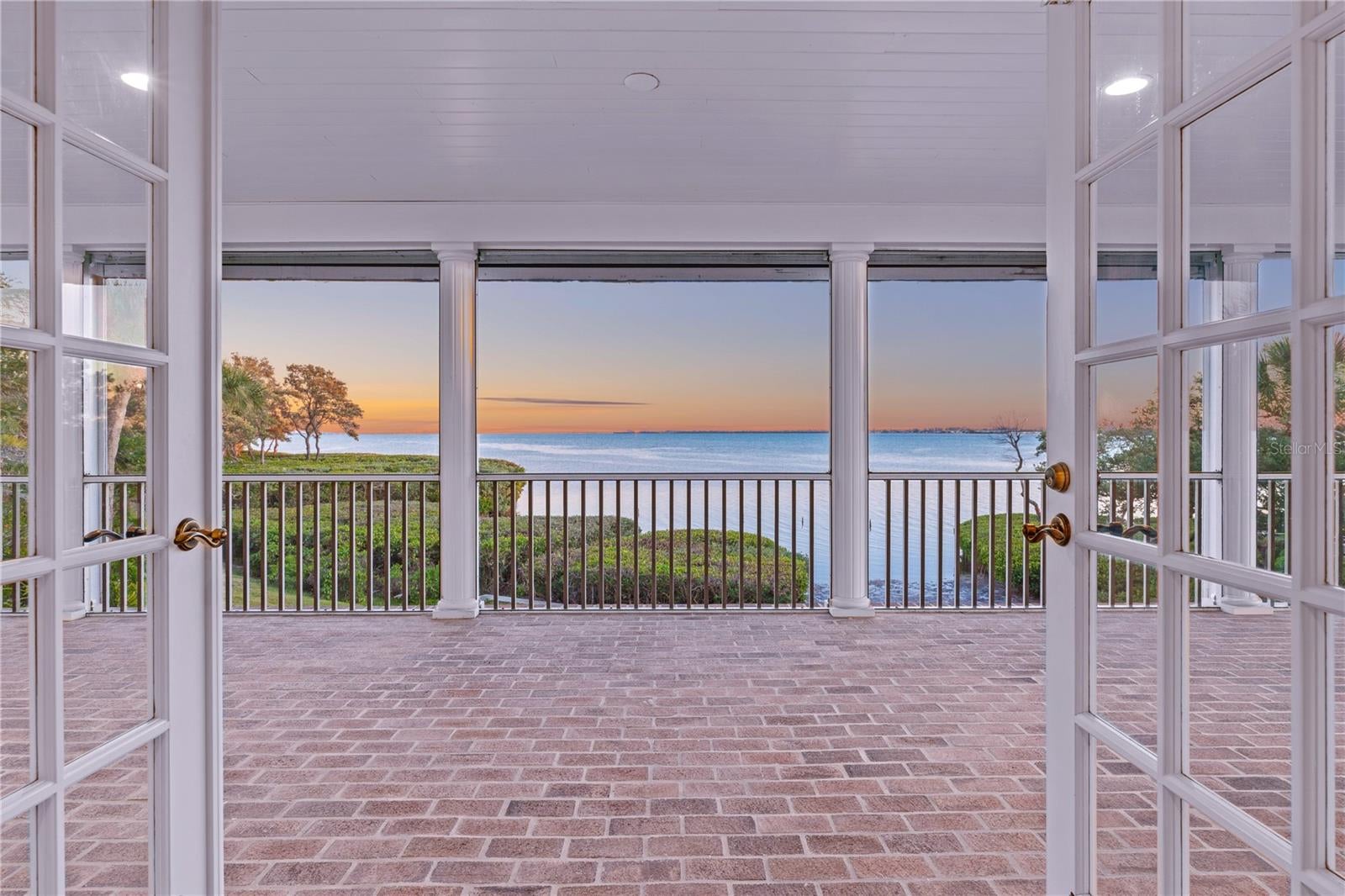 41 Tidy Island Blvd, Bradenton, FL 34210 photo