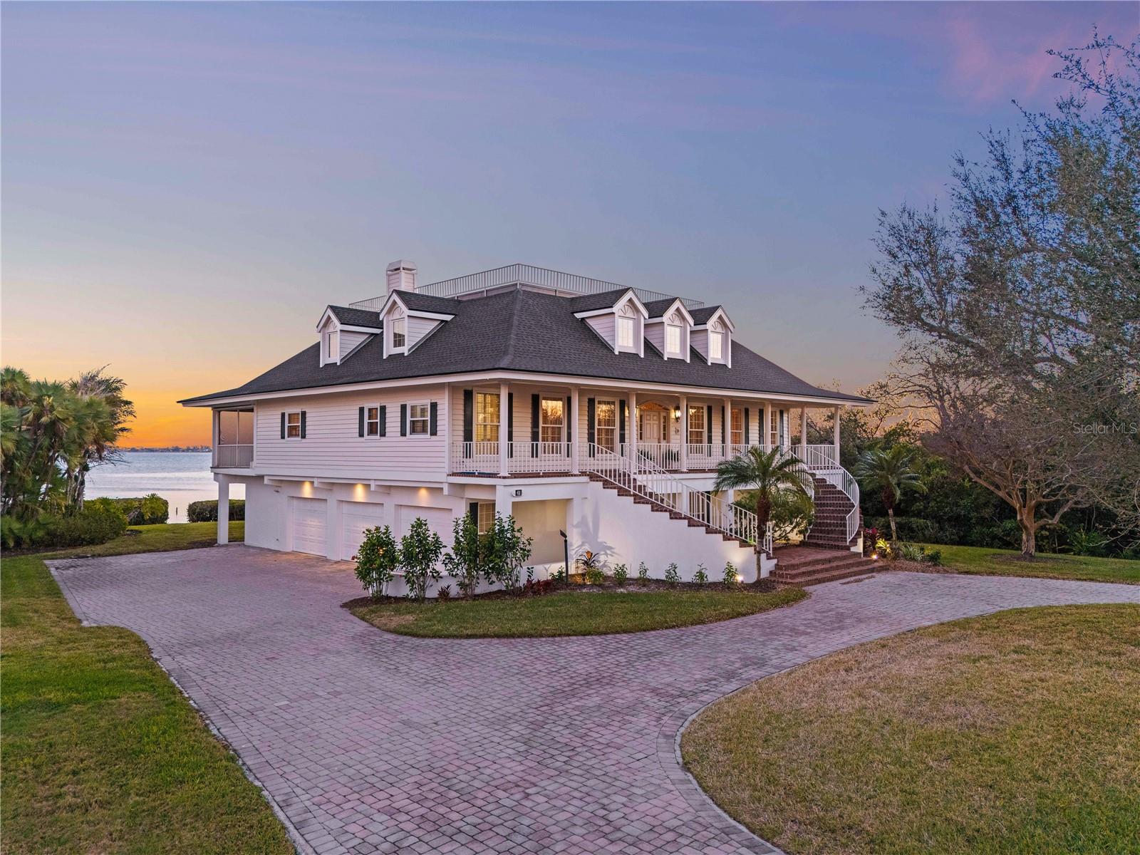 41 Tidy Island Blvd, Bradenton, FL 34210 photo