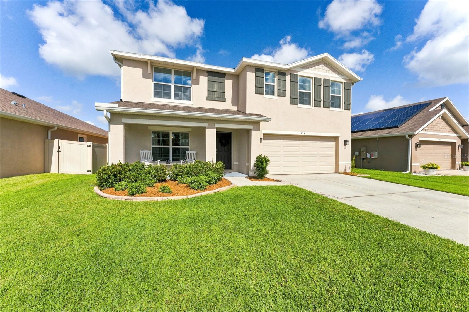 7951 Sail Clover Ln, Zephyrhills, FL 33540 photo