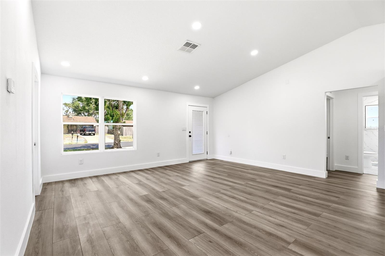 5424 Flint Rd, Cocoa, FL 32927 photo