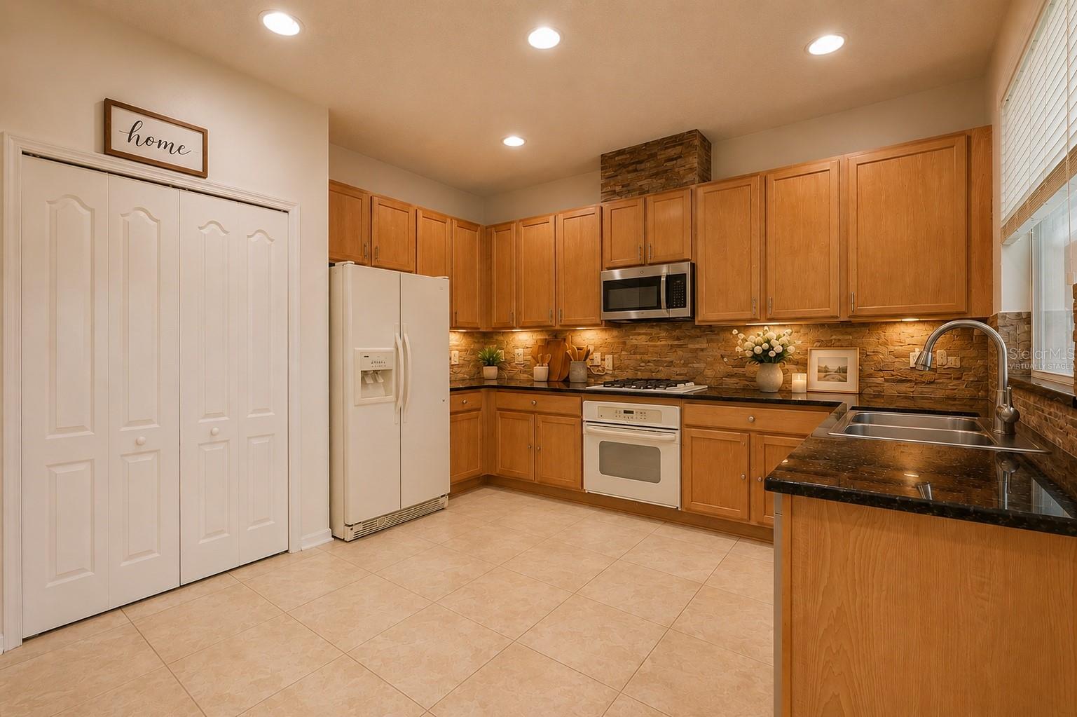 4716 Mapletree Loop, Wesley Chapel, FL 33543 photo