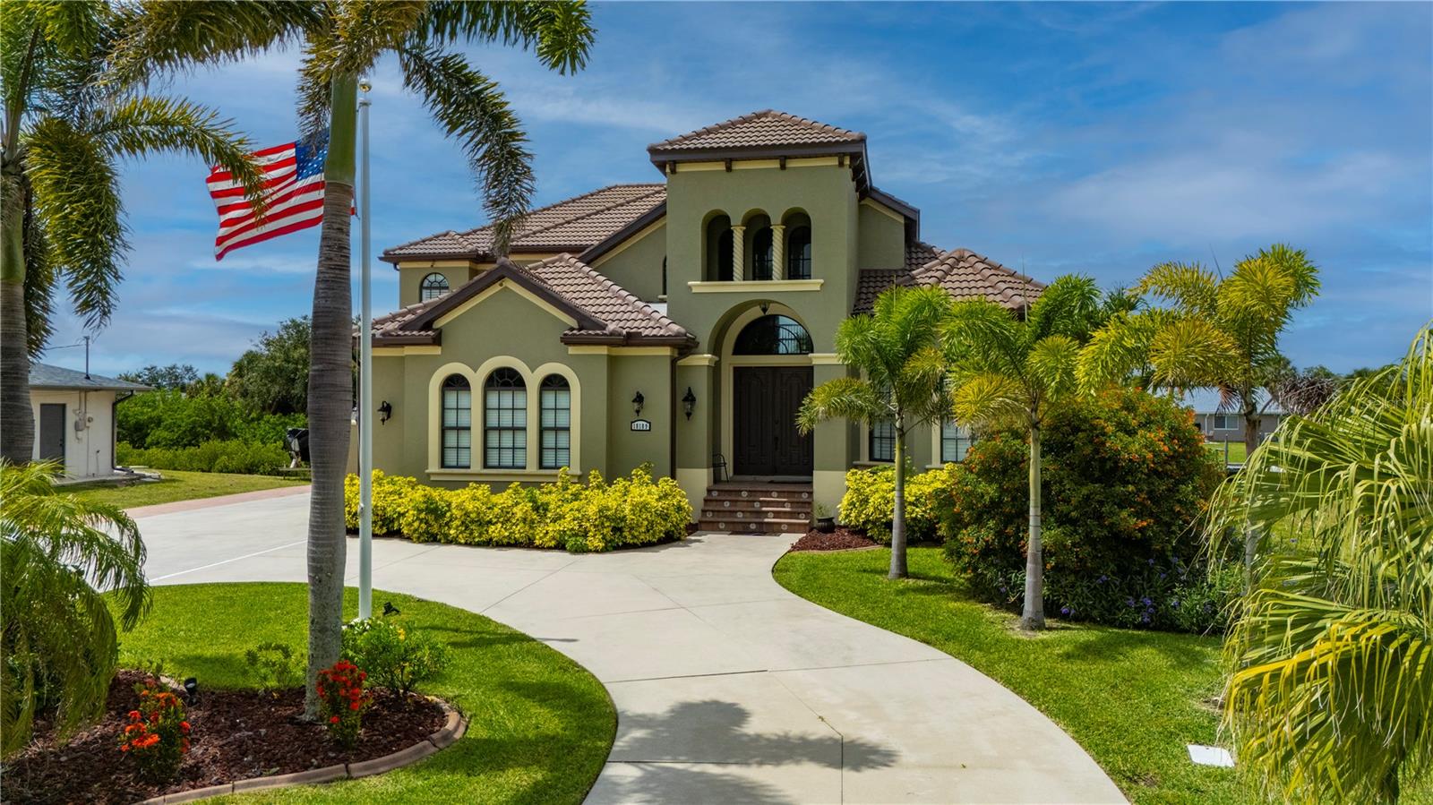 18189 Ohara Dr, Port Charlotte, FL 33948