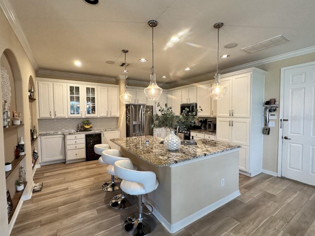 11107 Green Park Cir, Tampa, FL 33626 photo