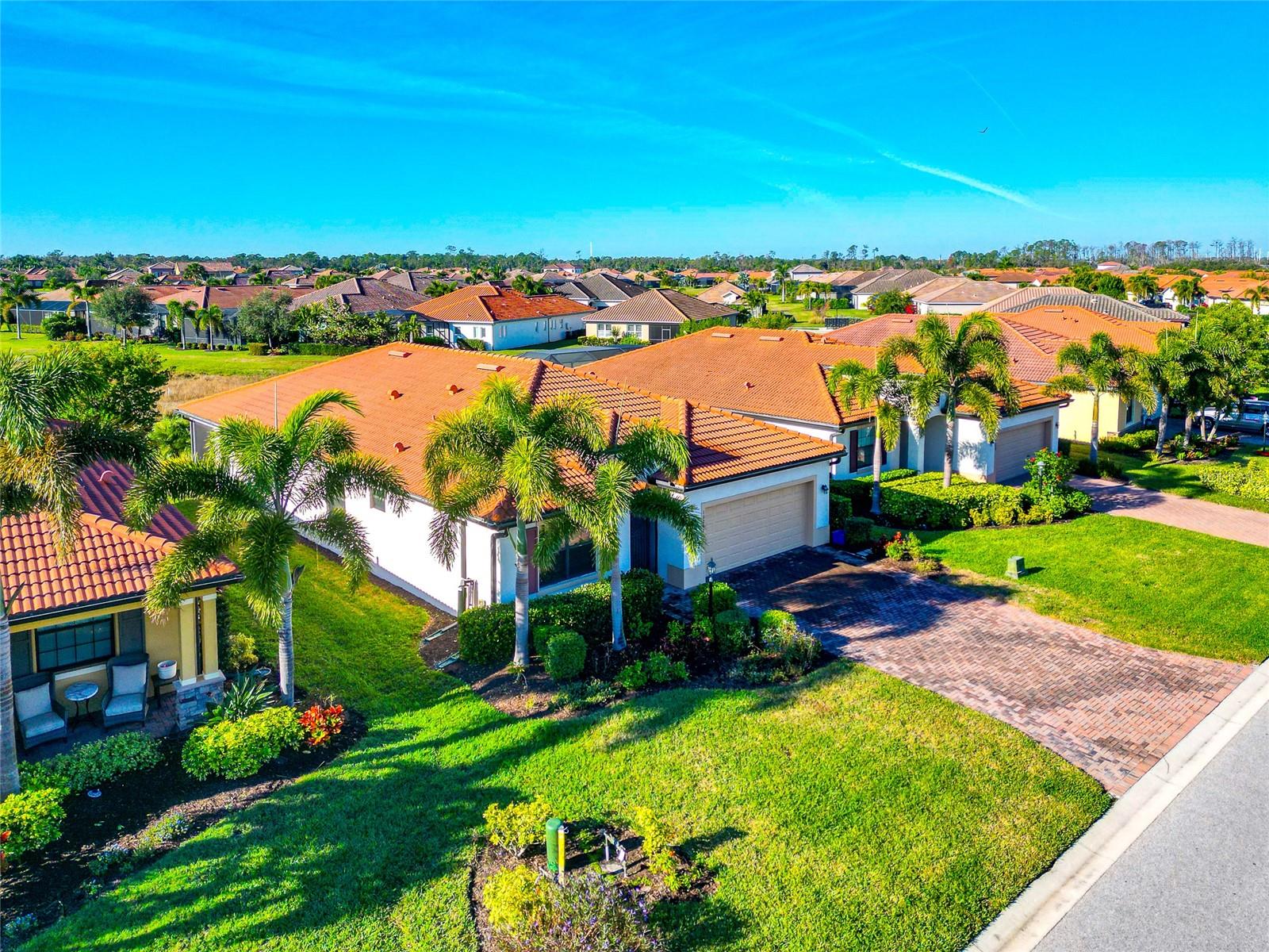 10202 Marbella Dr, Bradenton, FL 34211 photo
