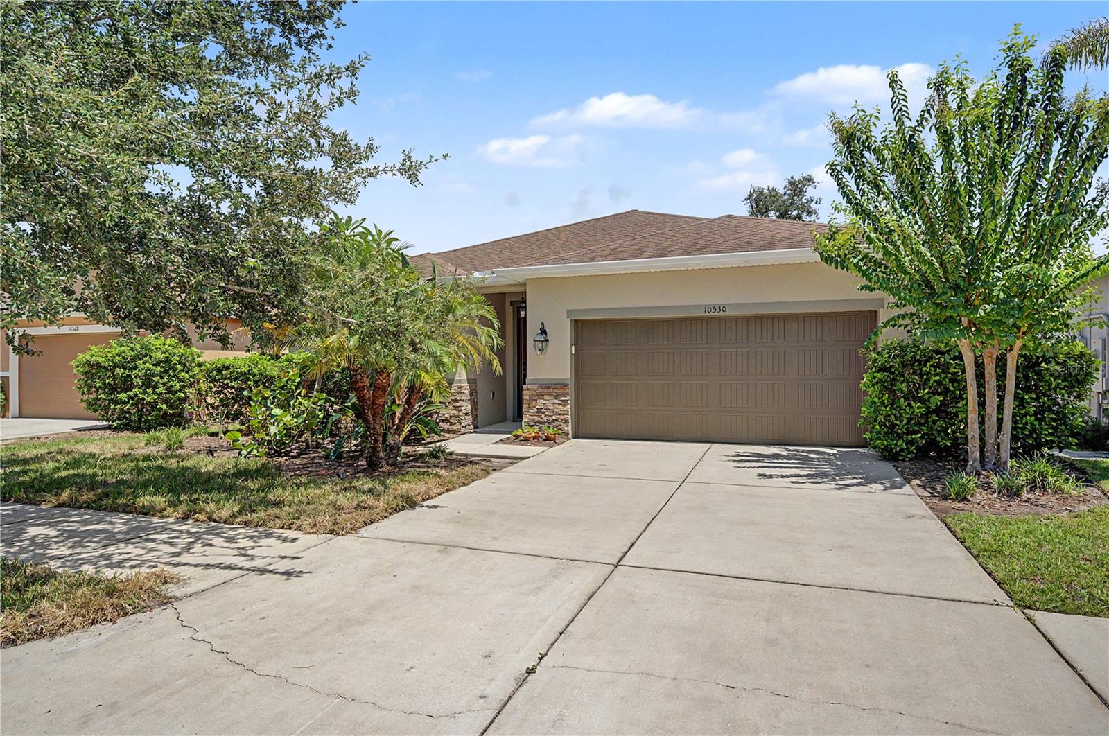10530 Medford Lake Dr, Riverview, FL 33578