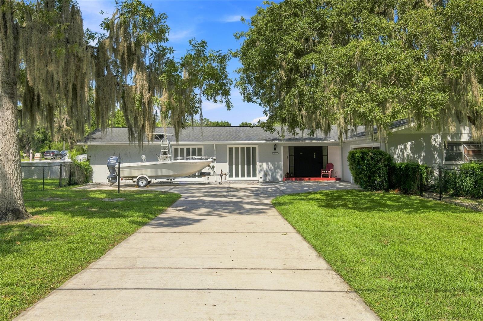 224 Mcgowan Ave, Crystal River, FL 34429